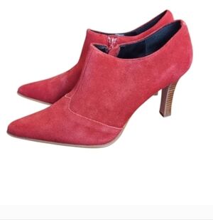 Wanted Red Suede Pointed Toe Western Heeled Ankle Boots Size 8.5
